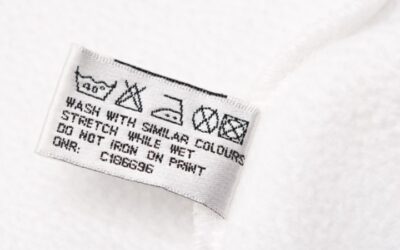 Cosa significano i simboli delle etichette dei vestiti?